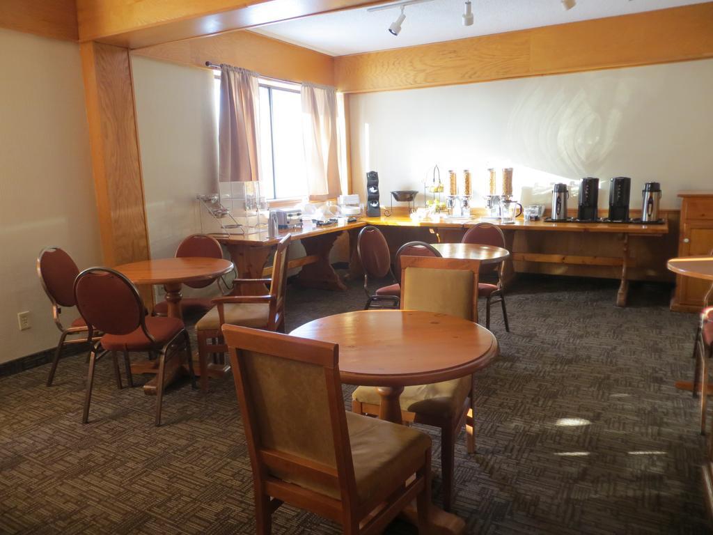 Travelodge By Wyndham Thunder Bay On Bagian luar foto