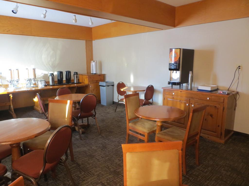 Travelodge By Wyndham Thunder Bay On Bagian luar foto