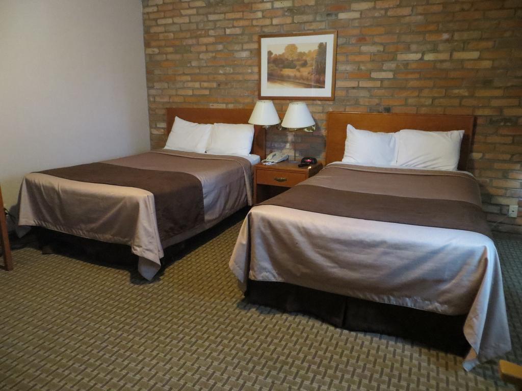 Travelodge By Wyndham Thunder Bay On Bagian luar foto