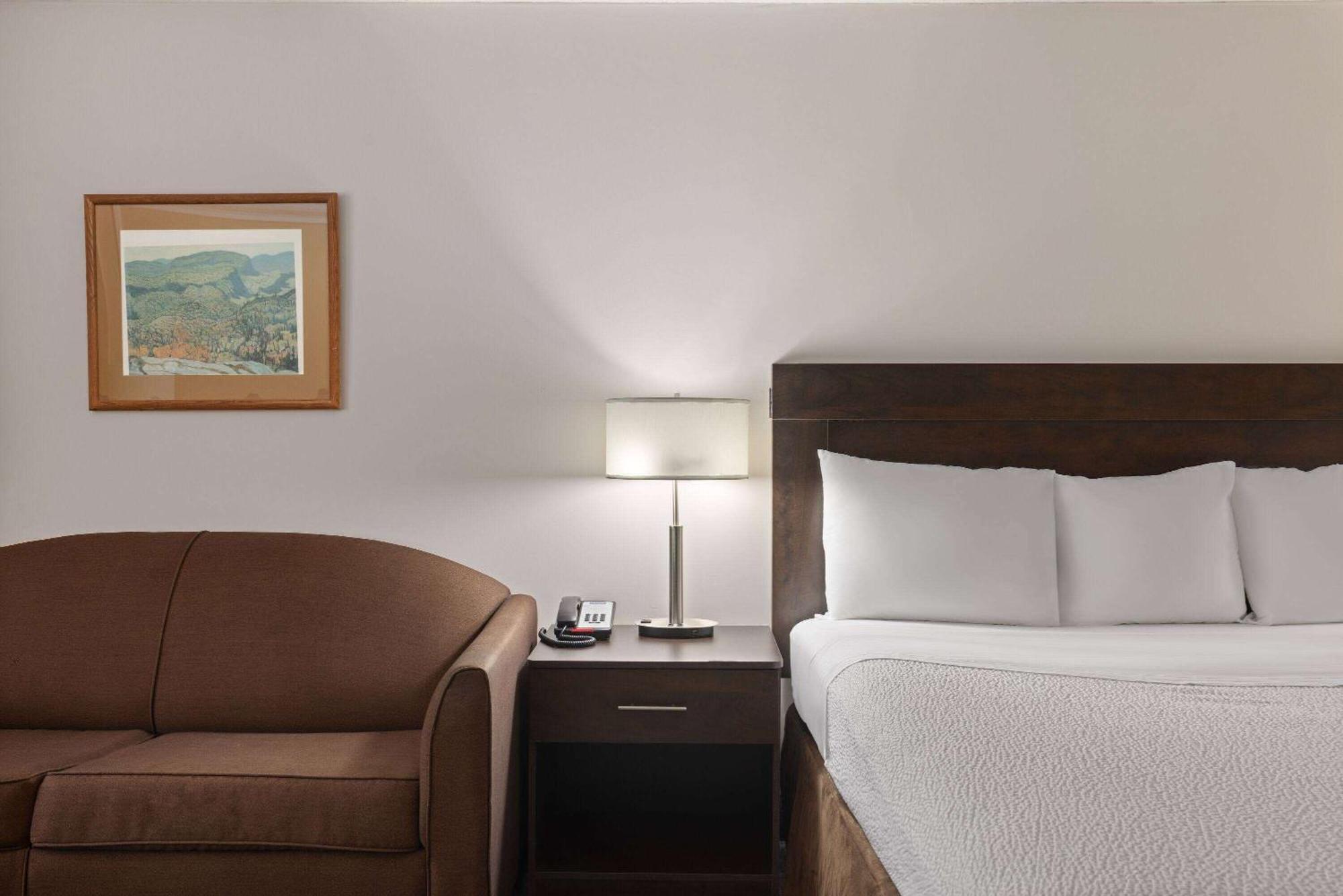 Travelodge By Wyndham Thunder Bay On Bagian luar foto