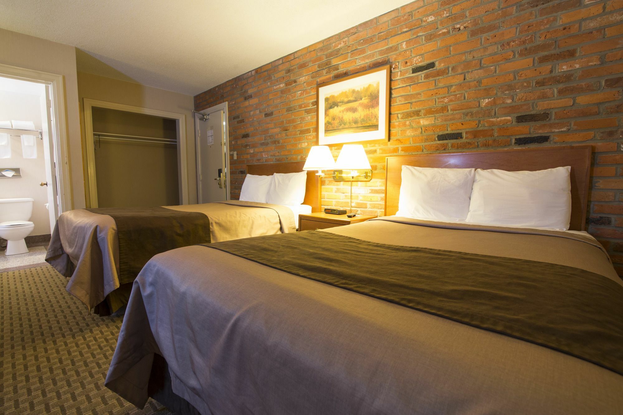 Travelodge By Wyndham Thunder Bay On Bagian luar foto